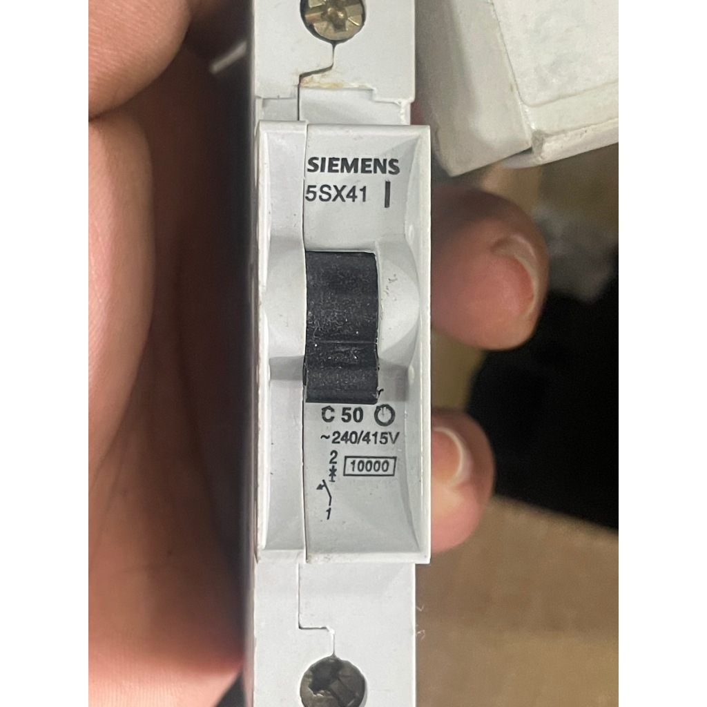 Siemens Breaker เบรคเกอร์ 1P C50A B32A | Shopee Thailand