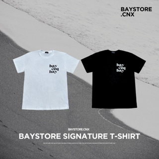 Baystore - เสื้อยืดคอกลม Baystore Signature