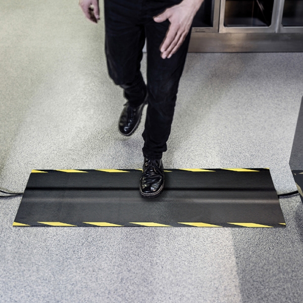 Kable Mat Rubber Top ยางคลุมสายไฟ | Shopee Thailand