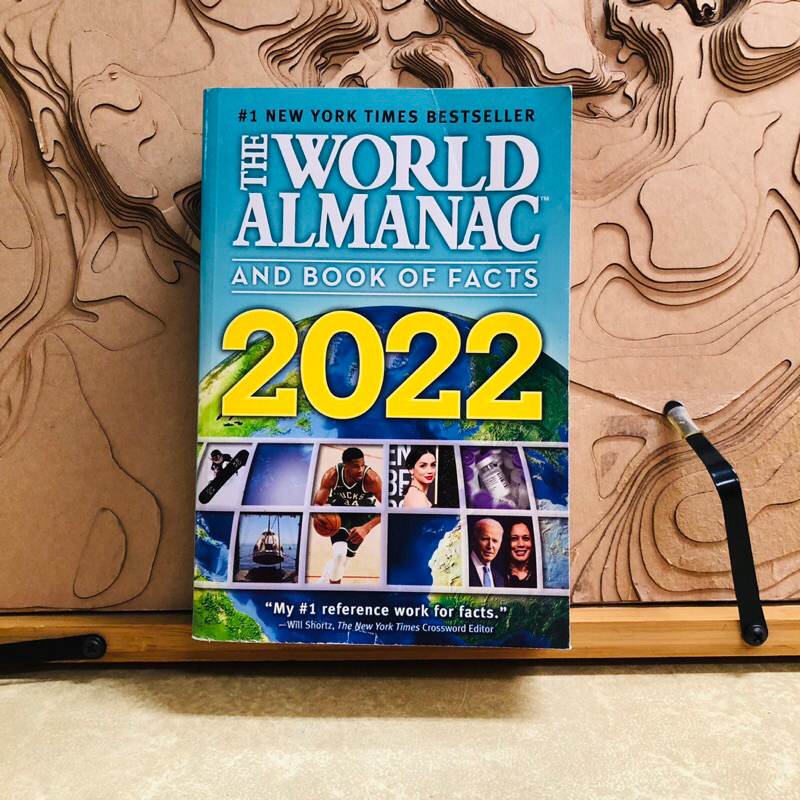 ง016 WORLD ALMANAC AND BOOK OF FACTS 2022 | Shopee Thailand
