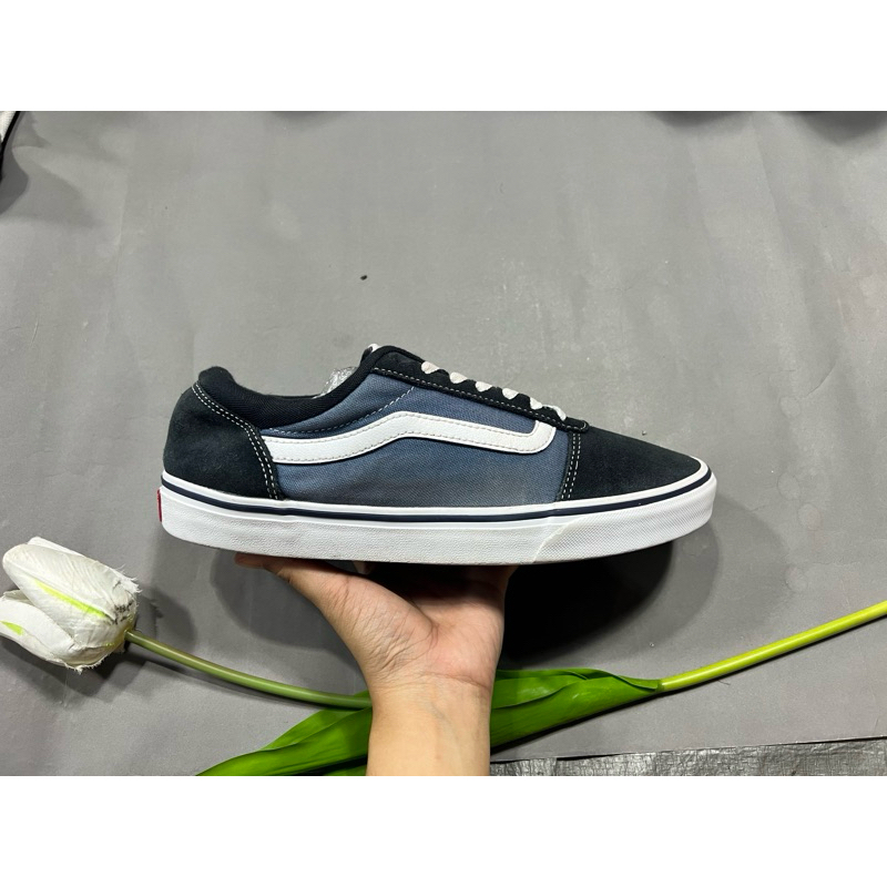 size : 43 รองเท้าแบรนด์แท้มือสอง | Shopee Thailand
