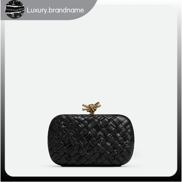 Pochette knot bottega veneta best sale
