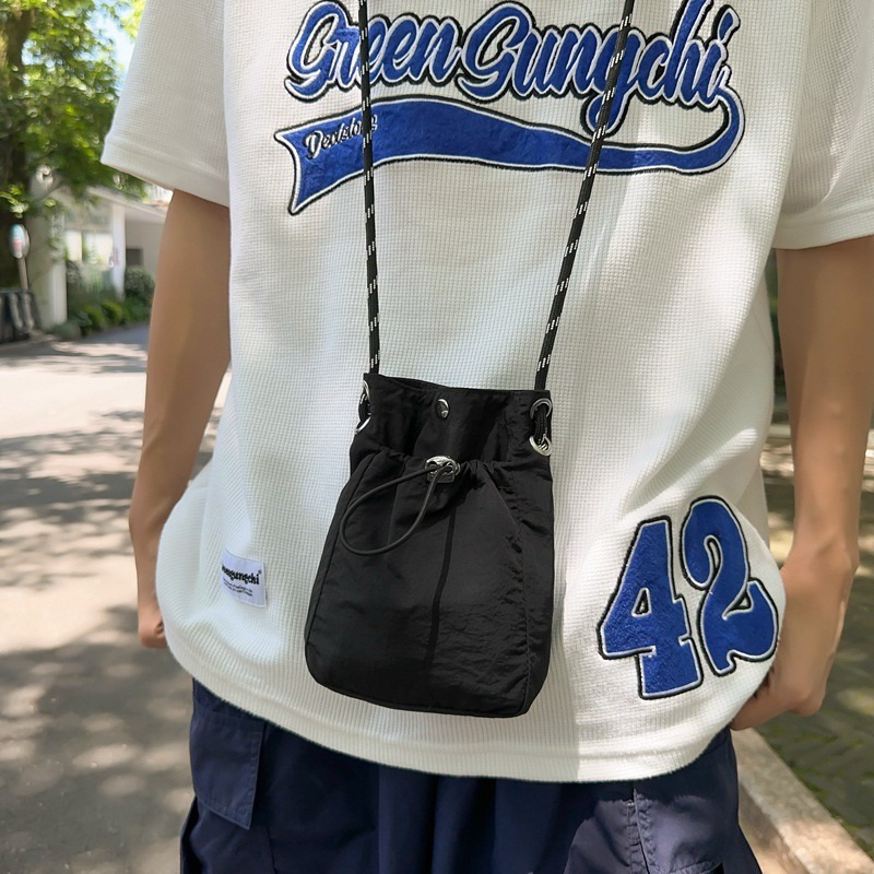 พร้อมส่งในไทย กระเป๋าสะพายข้าง ทรงขนมจีบ มินิ ผ้าร่ม | Shopee Thailand
