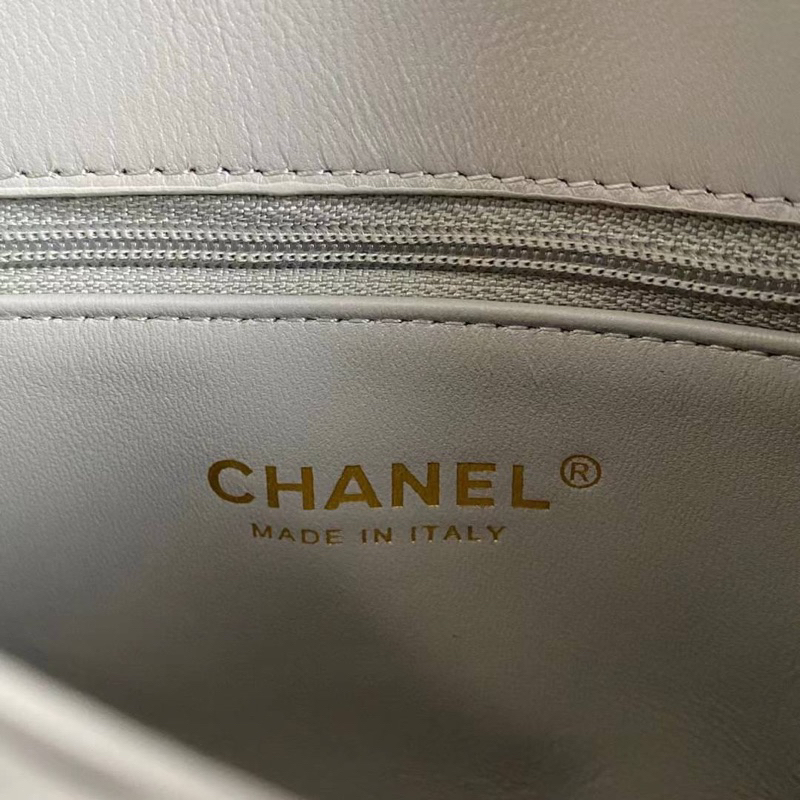 กระเป๋าสะพายข้างchanel-bagใหม่มากเป็น-รุ่นที่มาแรงมากในตอนนี้