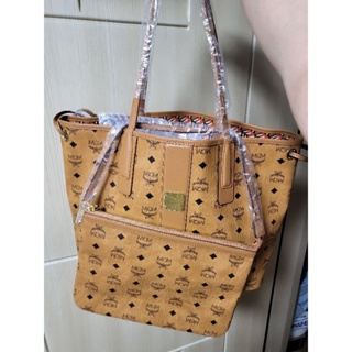 new mcm size.M Liz Shopper พลิกกลับด้านได้ ลาย Visetos