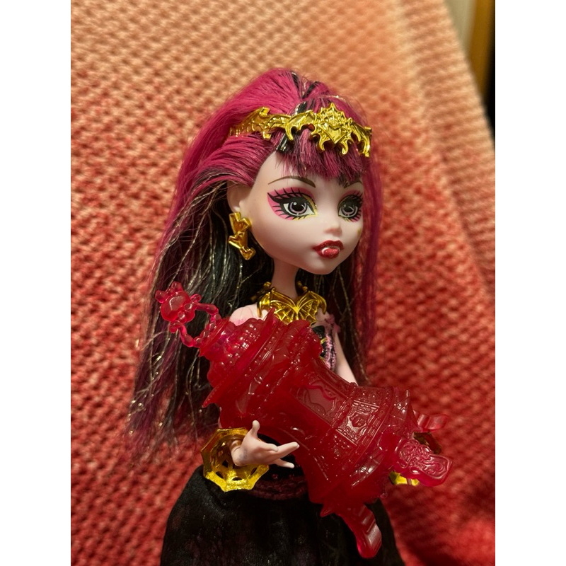 monster-high-draculaura-13-wish