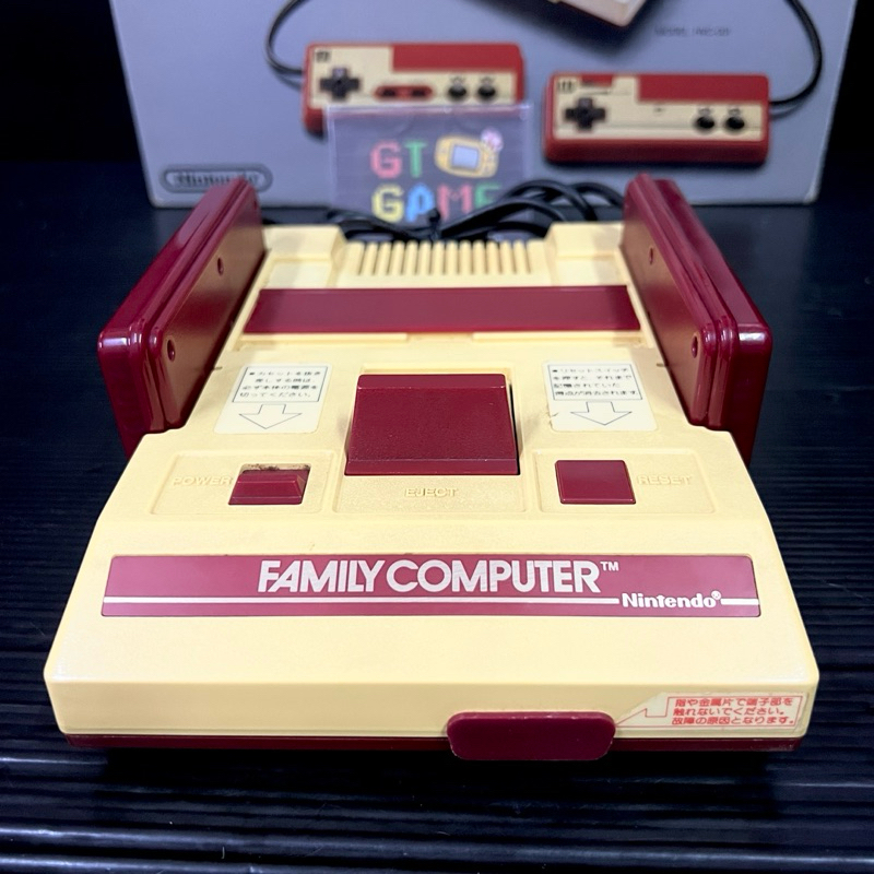 Nintendo Family computer Boxed Original Japan 110v