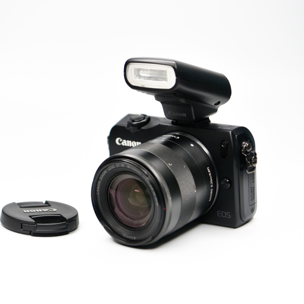 Canon EOS M ( ตัวแรก ) พร้อมเลนส์ ตัวกล้องใช้งานปกติ | Shopee Thailand