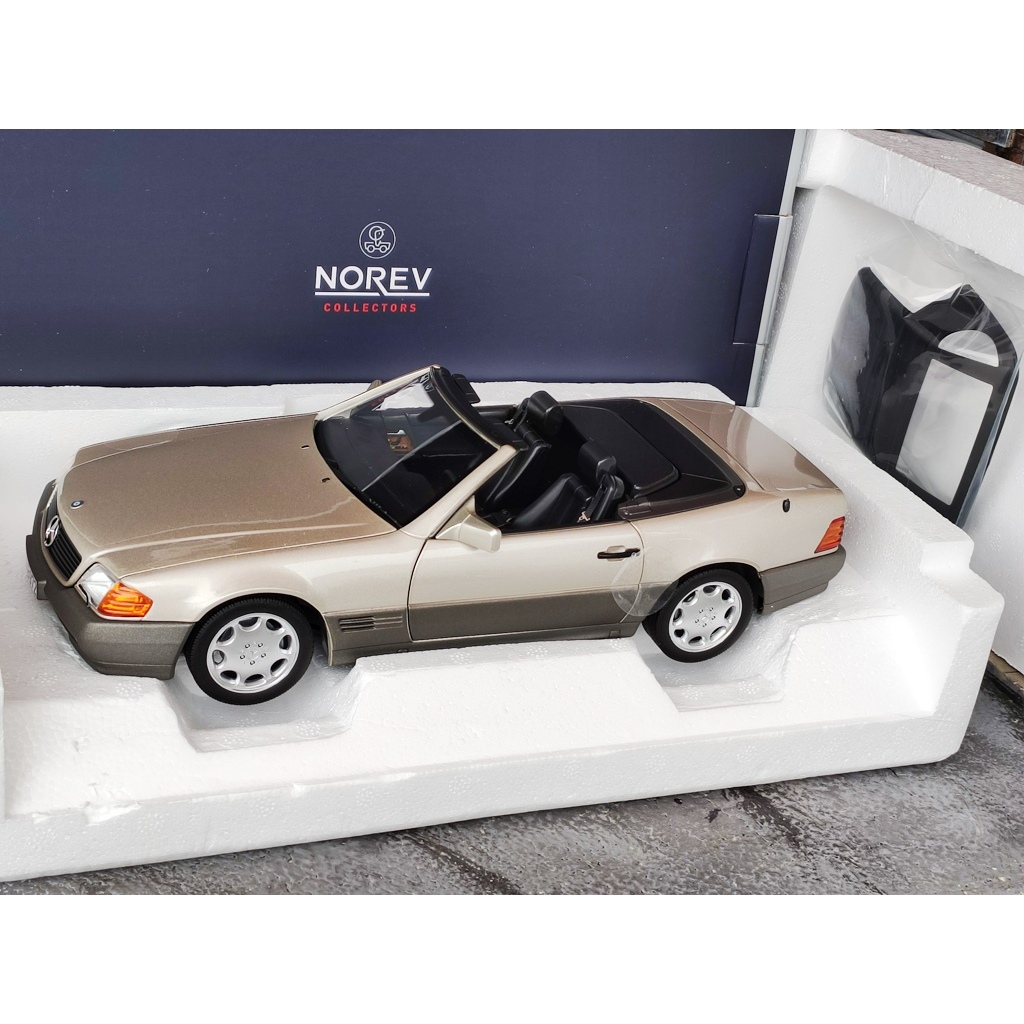 Mercedes Benz SL500 2012 Norev Ref 183590