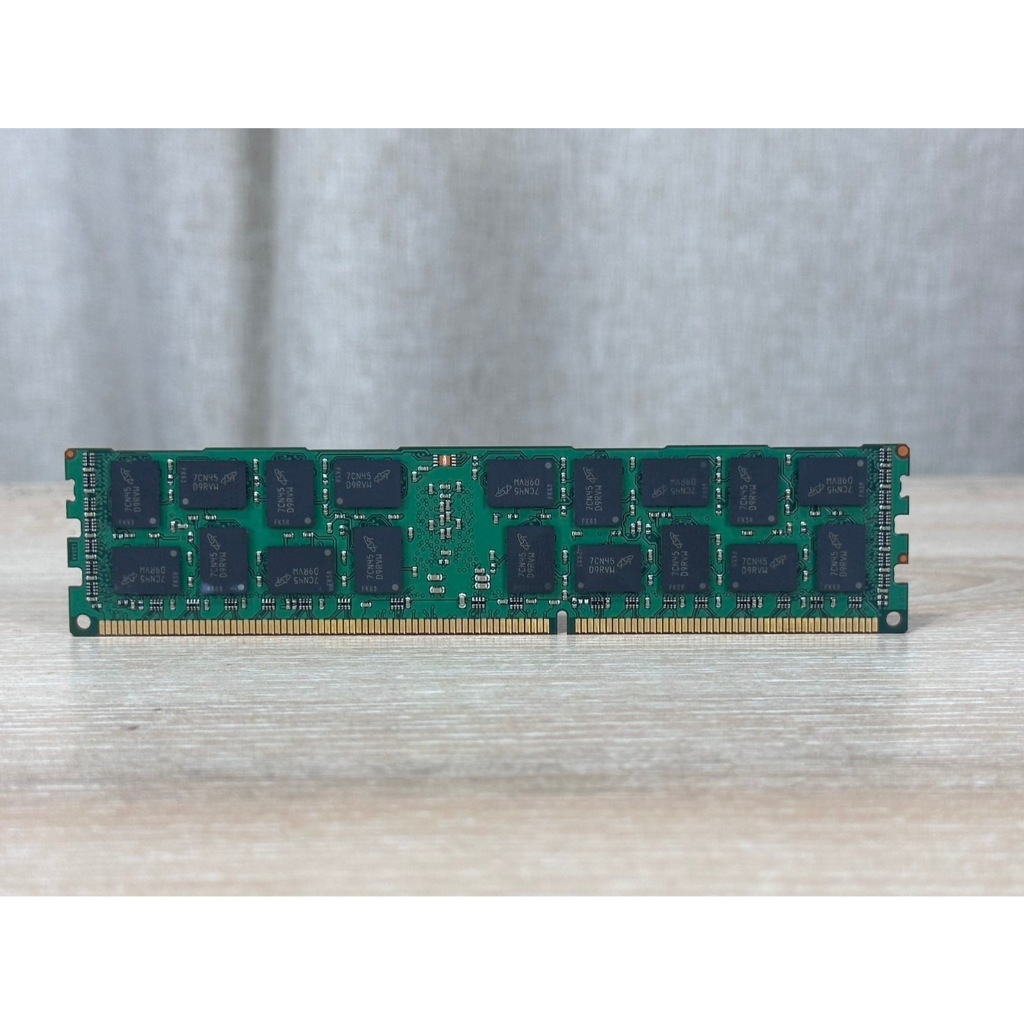 Barrette Mémoire RAM 16 Go DDR3-1600 (PC3L-12800R) RDIMM ECC