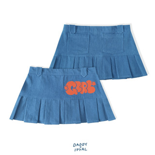 DADDY | IPYAL x Daddy Girl Mini Skirt กระโปรงยีนส์เอวต่ำ สกรีนสีส้มลาย GIRL