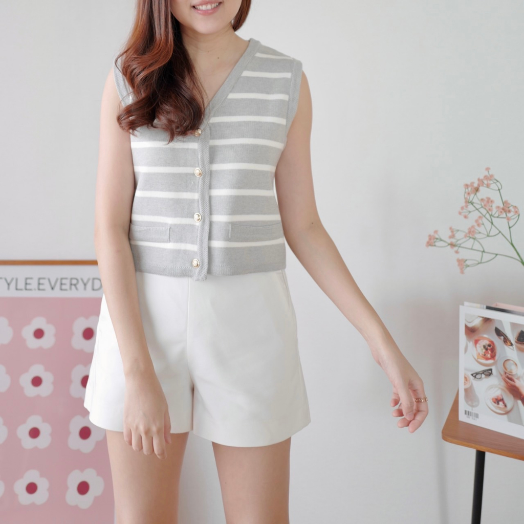 springfield knit top ผ้าไหมพรมดี 150% ขนาดพอดีตัว คอวีช่วยให้ดูเพรียว ...