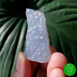 ผลึกบลูคาลซิโดนี (Blue Chalcedony)​