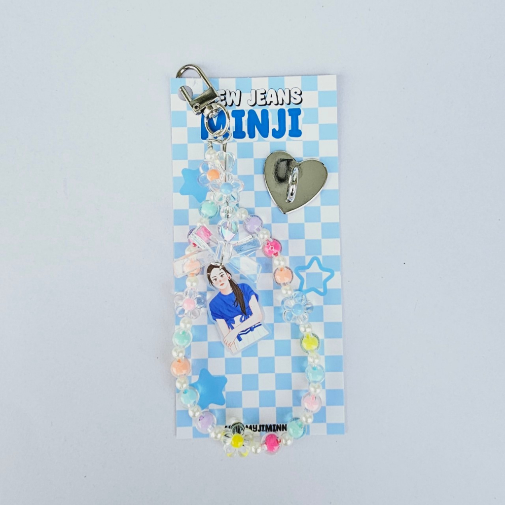 Buckle New Jeans super shy สายคล้องโทรศัพท์ พวงกุญแจ acrylic keychain ...