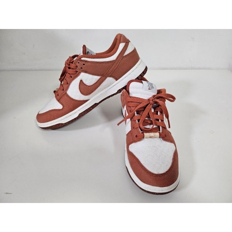 NIKE W Dunk Low SE Sun Club Burnt Sunrise มือสอง แท้ 100% | Shopee Thailand