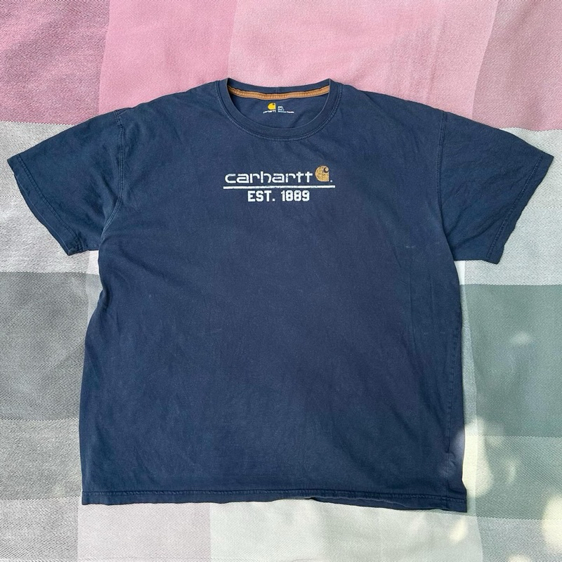 เสื้อยืด carhartt ลายอักษร EST. 1889 สีกรม มือสอง แท้ (Size 2XL ...