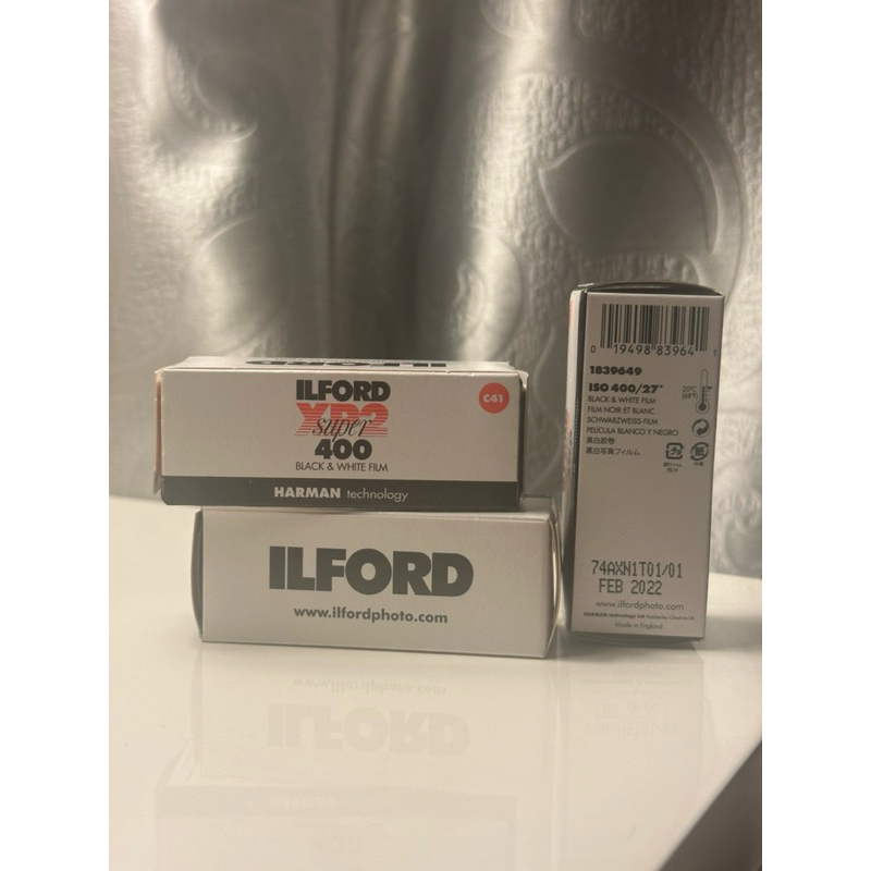 Ilford XP2 400, 120mm 5 Rolls: Film