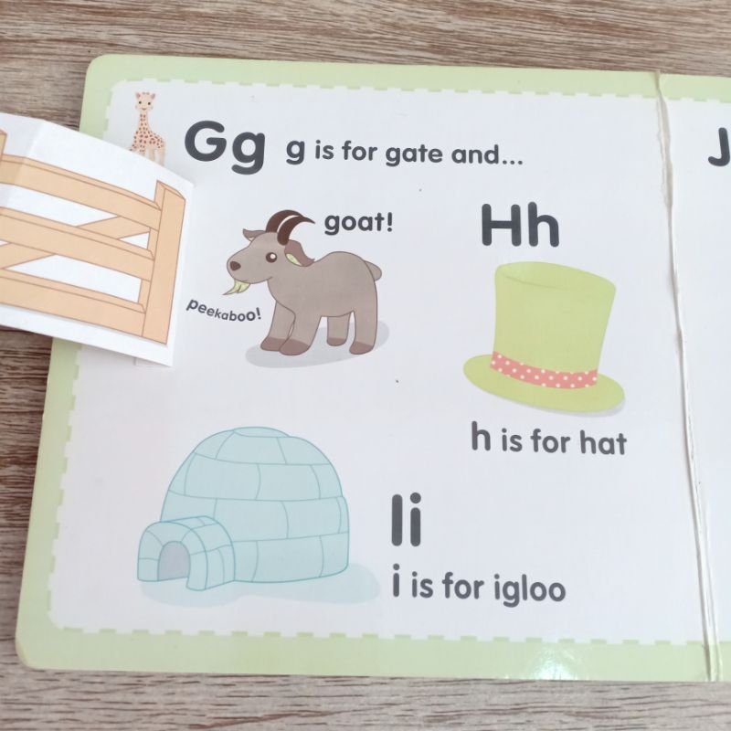 มือสอง-dk-sophie-la-girafe-sophie-peekaboo-abc-boardbook