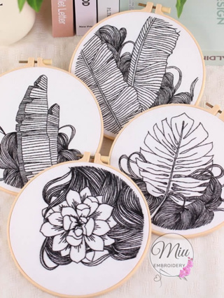 ชุดปักลายใบไม้ต้นกล้วย ฟรีสะดึงขนาด 20cm. Banana Leaf DIY Embroidery Kit 20cm. free 20cm hoop