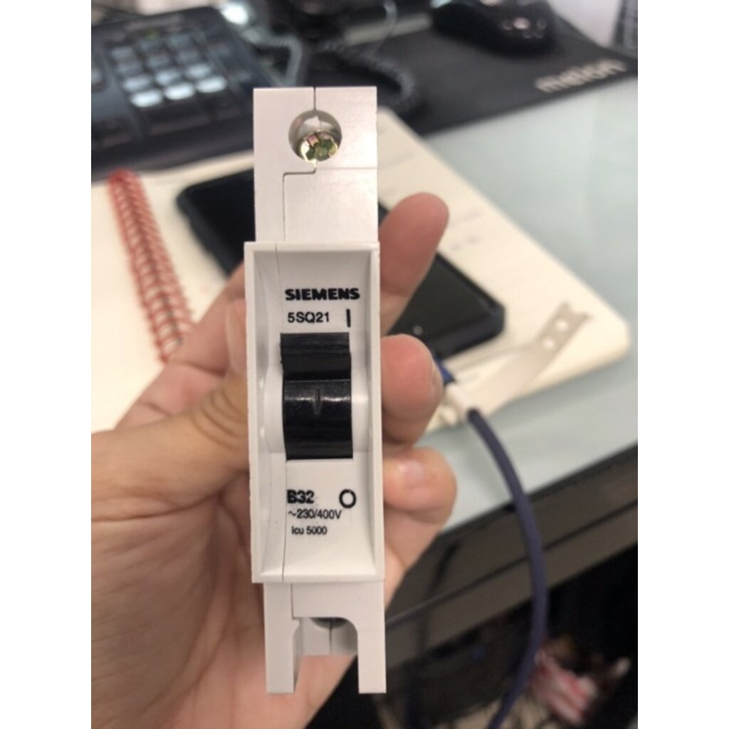Siemens Breaker เบรคเกอร์ 1P C50A B32A | Shopee Thailand
