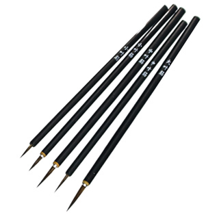 ภาพขนาดย่อของสินค้าพู่กันจีนเบอร์เล็ก 衣纹笔 ด้ามไม้ดำ สำหรับตัดเส้น เขียนเส้น rigger