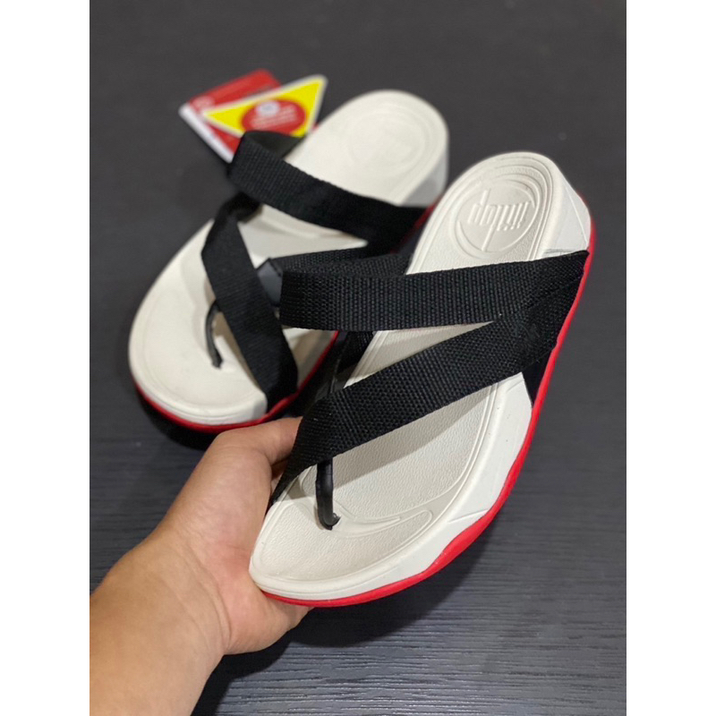 รองเท้าแตะfitflop-รองเท้าสุขภาพ-ผู้ชายพื้นนุ่มใส่สบายเท้า-สินค้า-พร้อมส่งสนใจสั่งได้ค่ะ