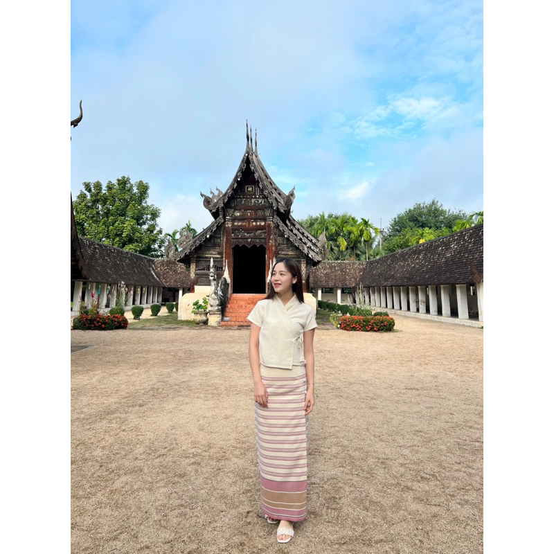 ชุดพื้นเมืองล้านนา เสื้อเจ้านางผ้าฝ้าย+ผ้าถุงทอ สีขาวดิบ 5ไซซ์ XS-XL มุมมองที่ 2