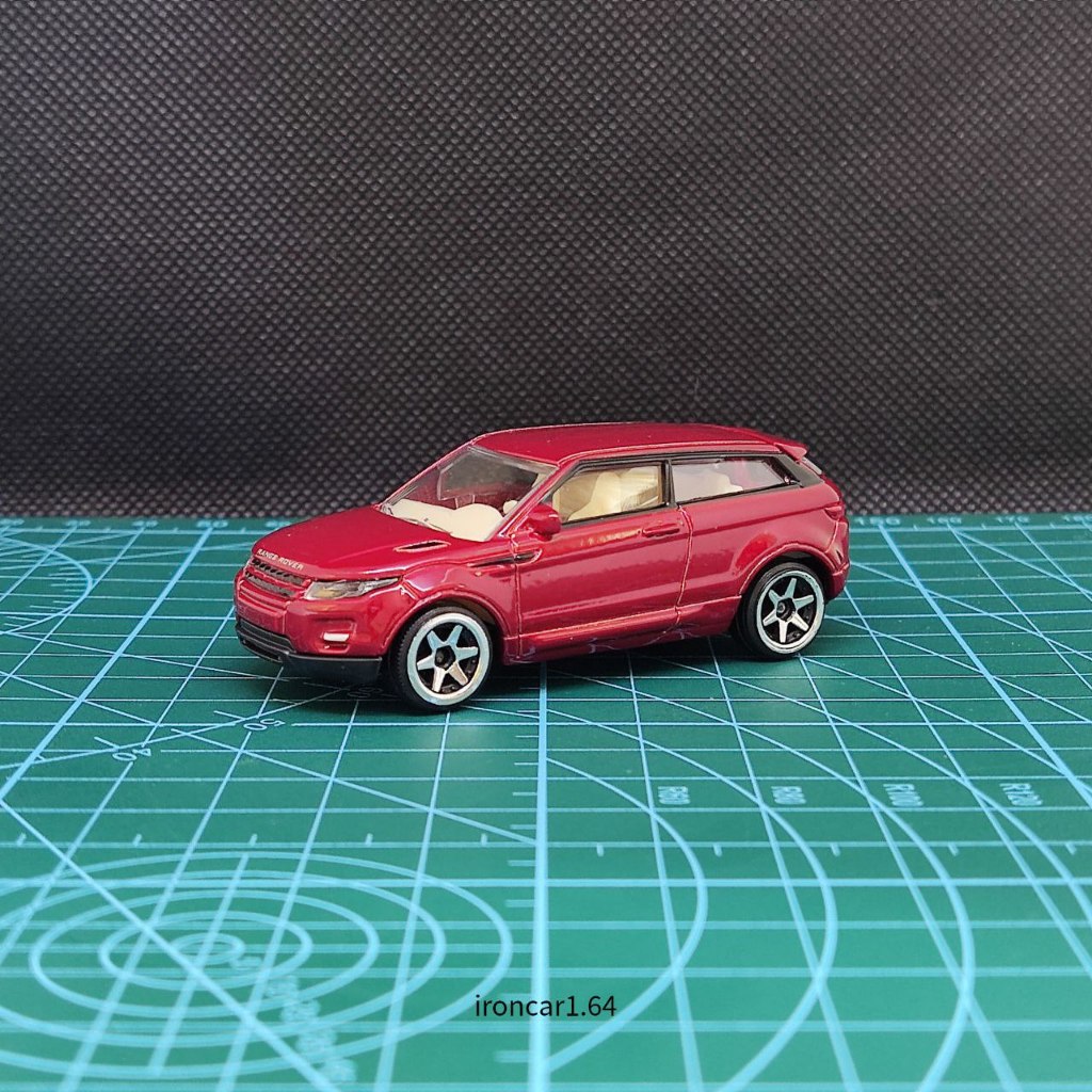 majorette range rover evoque สีแดง ภายในขาว หายาก | Shopee Thailand
