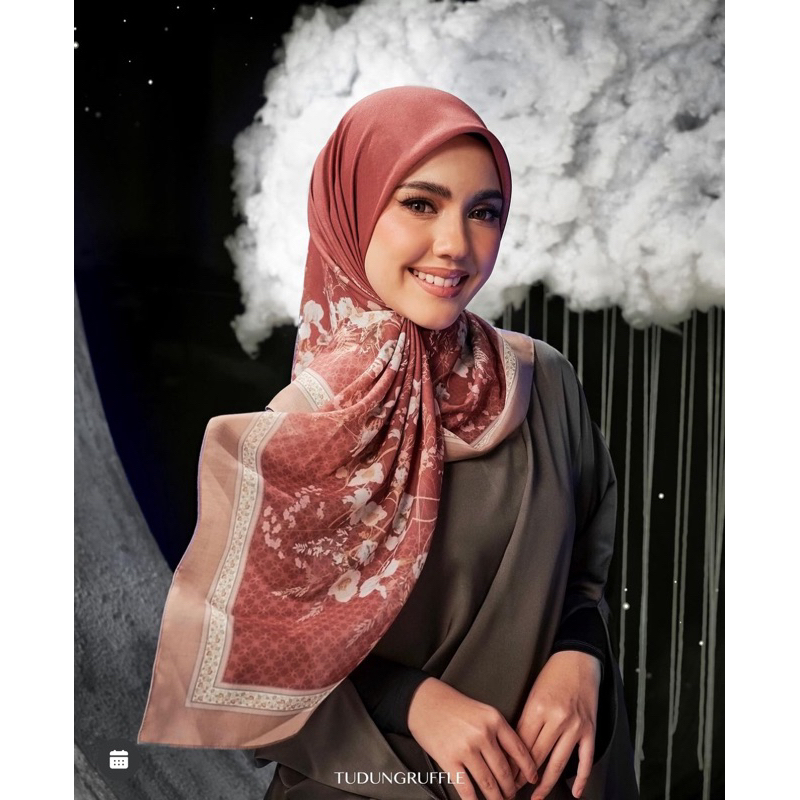 Tudung Ruffle (black label) รุ่น Reverie | Shopee Thailand
