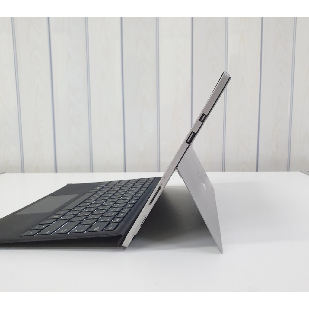 奏*秋様 Microsoft Surface Pro6 Model 1796