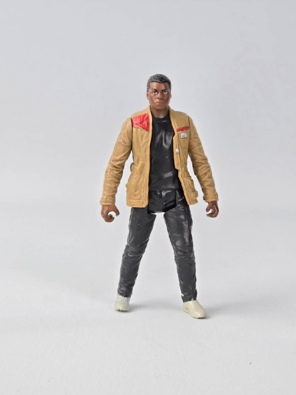 Star Wars Le réveil de la Force 9,5 cm Figure Désert Mission Finn (Jakku