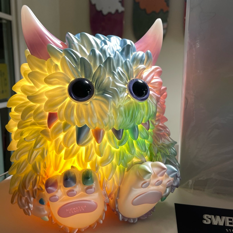 💥พร้อมส่ง💥 INSTINCTOY! Monster Fluffy Light Fantasia โคมไฟ
