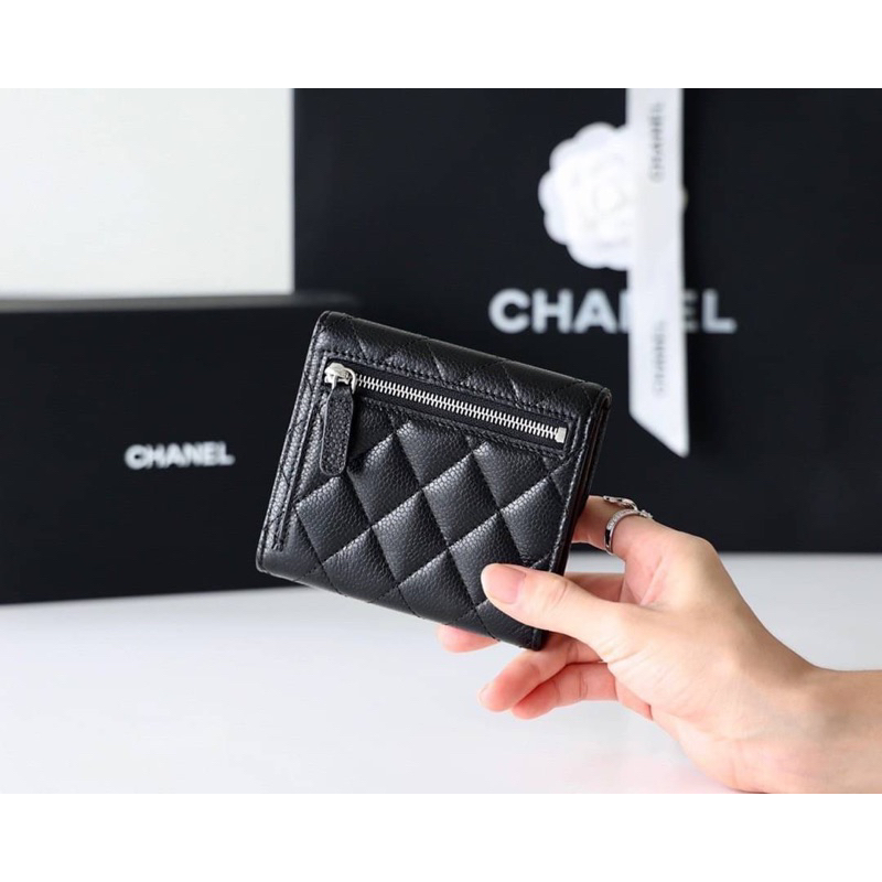 กระเป๋าตังค์พร้อมส่งchanel-trifold-wallet-caviar-หนังอิตาลีนำเข้างานเทียบแท้