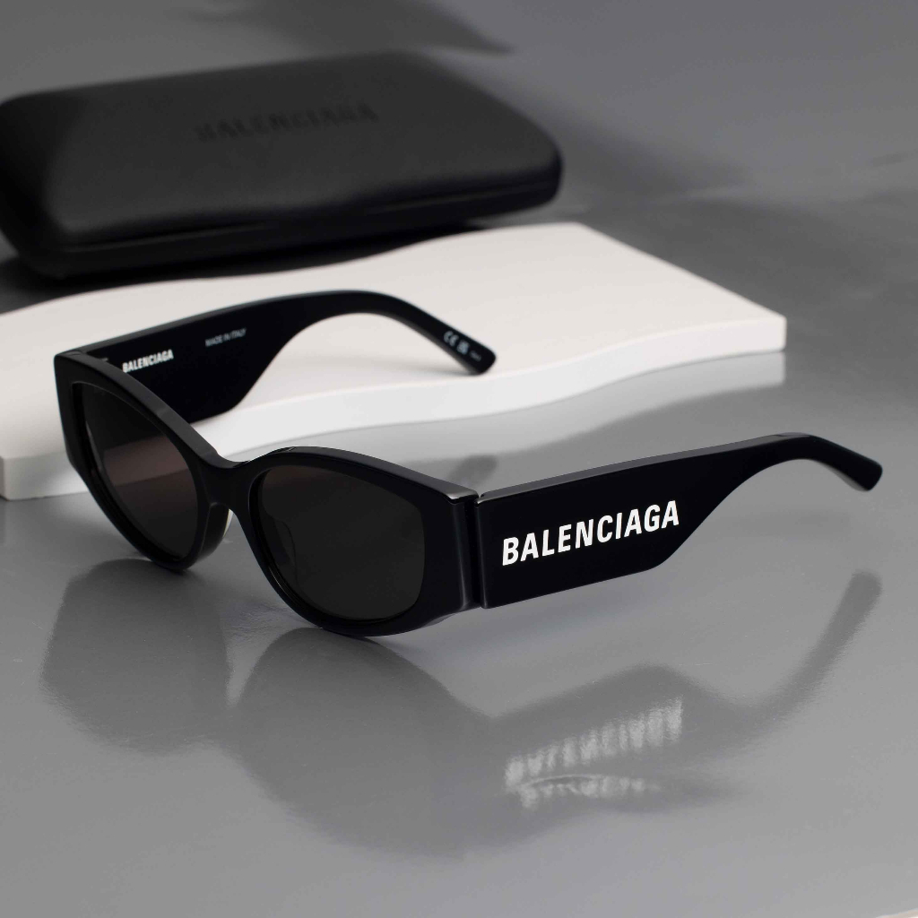 แว่นกันแดด-balenciaga-รุ่น-bb0258s-001-size-58-mm-black-black-grey