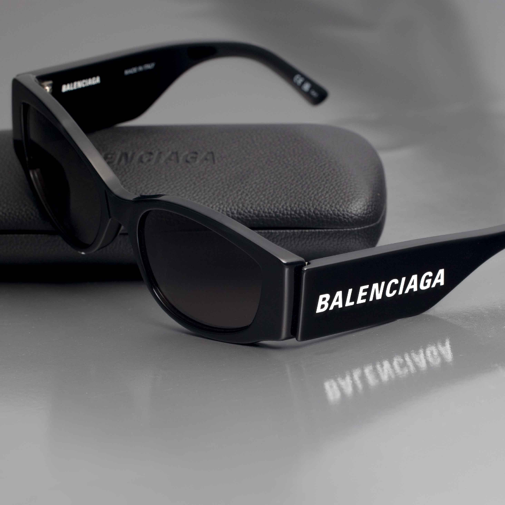 แว่นกันแดด-balenciaga-รุ่น-bb0258s-001-size-58-mm-black-black-grey