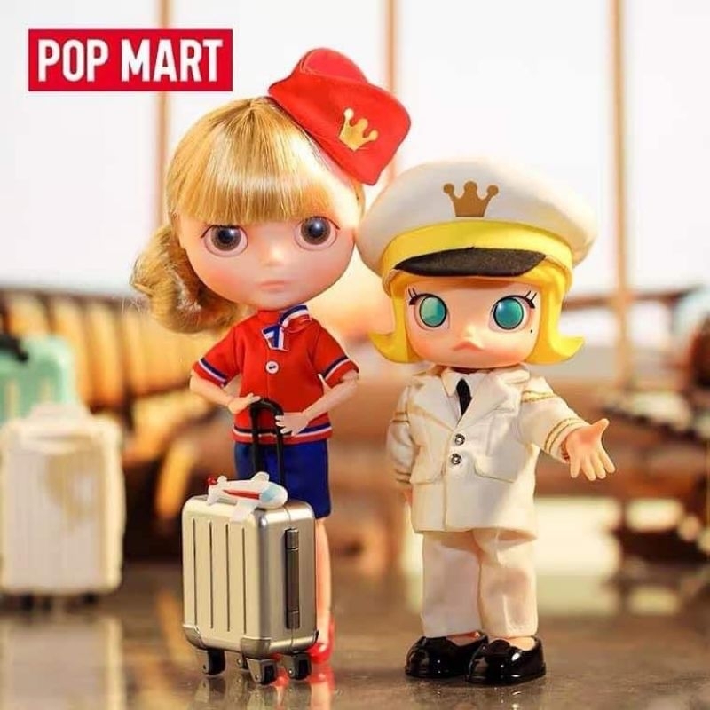 pop-mart-molly-x-blythe-limited-edition-cabin-crew-set-พร้อมส่ง