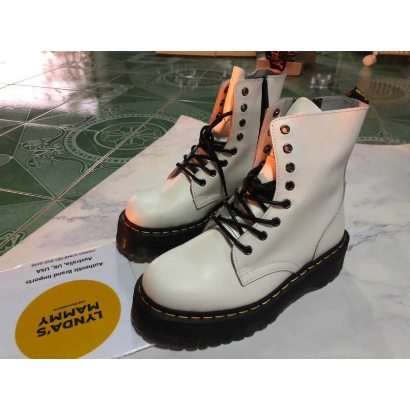 พร้อมส่ง-รองเท้าบูท-dr-martens-jadon-boot-white-ของแท้-นำเข้า