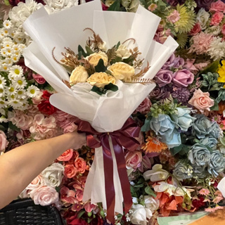 ช่อกุหลาบอังกฤษหลายรุ่น,สี ขนาดดอก 5-6 เซนสูง 60 กว้าง 30 เซน วาเลนไทน์ ปัจฉิม รับปริญญา วันเกิด วันครบรอบ ช่อดอกไม้