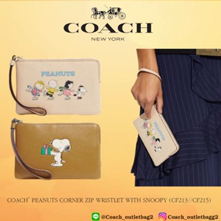 🇺🇸💯COACH × PEANUTS CORNER ZIP WRISTLET WITH SNOOPY (CF213//CF215)