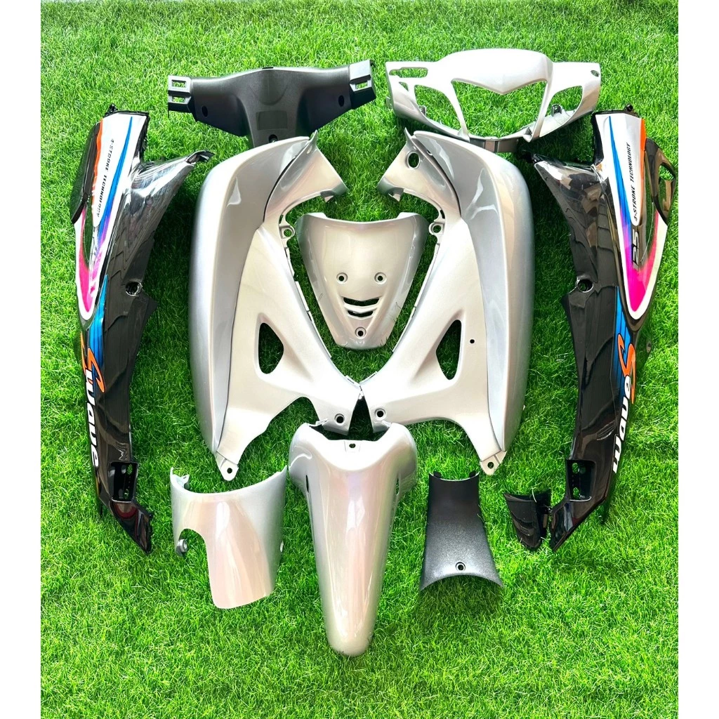 แถมน็อตทั้งชุด ชุดสีเวฟ125R 125S