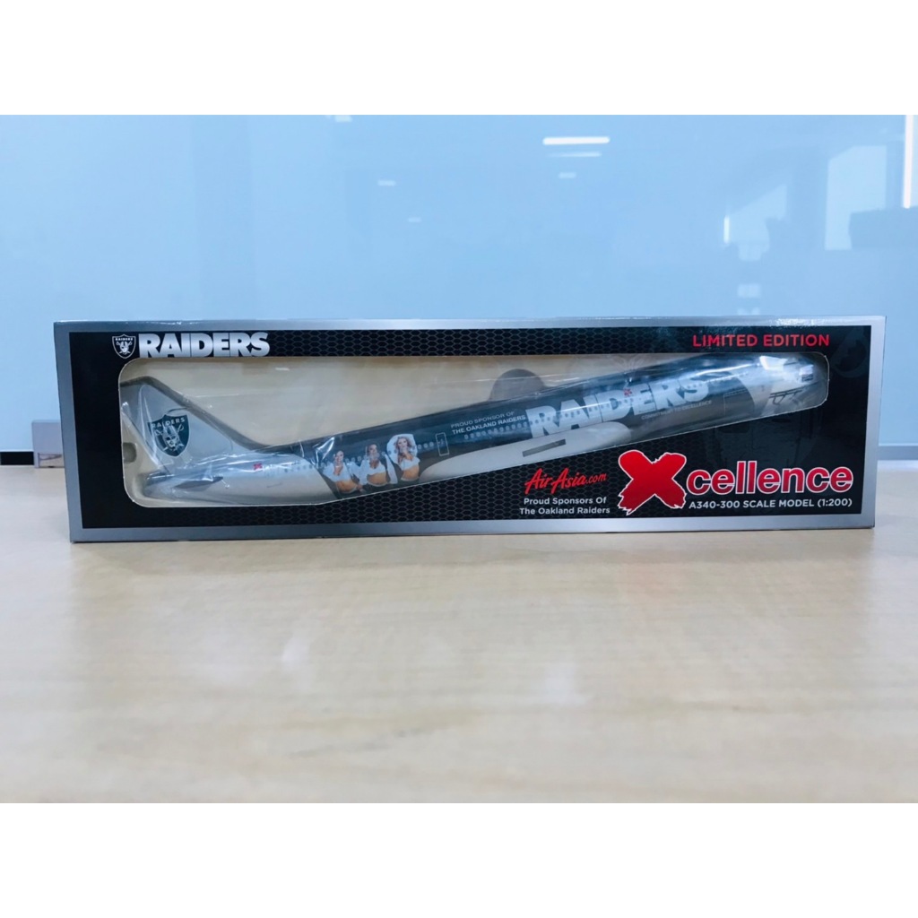 Herpa 1/500 Sky 500 – Air Asia X A340-300 “Raiders” (Très Rare – Occasion)