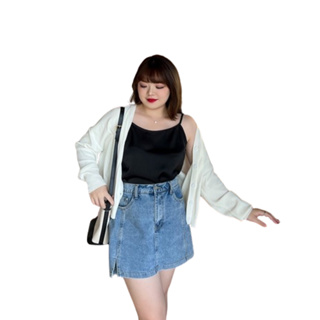 โปรโมชั่น : CiCi Plus3030สายเดี่ยวซาติน ใส่สบายจับแมทซ์กางเกงอะไรก๋ดีงามสาวอวบ plus-size