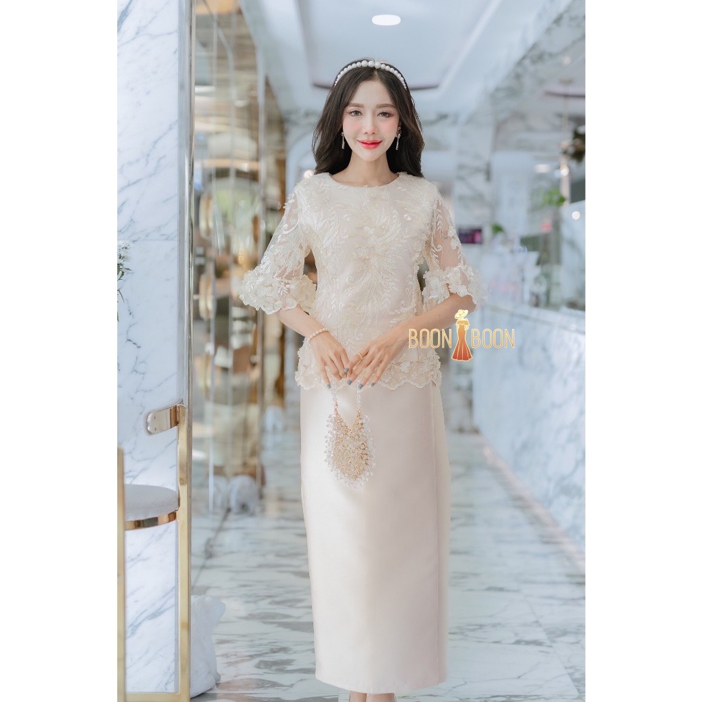เซ็ตชุดแม่เจ้าสาว ชุดไทยประยุกต์ 2 ชิ้น งานปักเลื่อม ครีมงาช้าง M-3XL มุมมองที่ 5