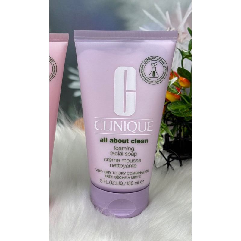 clinique-all-about-clean-foaming-facial-soap-150-ml-very-dry-to-dry