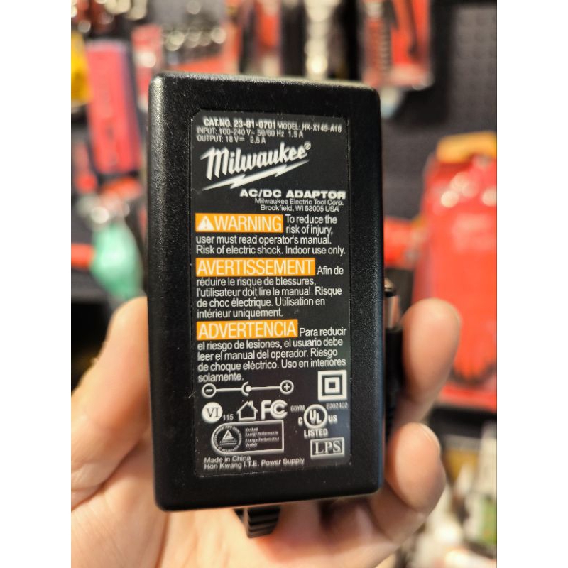 หม้อแปลง adapter สำหรับพัดลม m18 สำหรับพัดลมไร้สายที่อยากเสียบหม้อแปลง ...