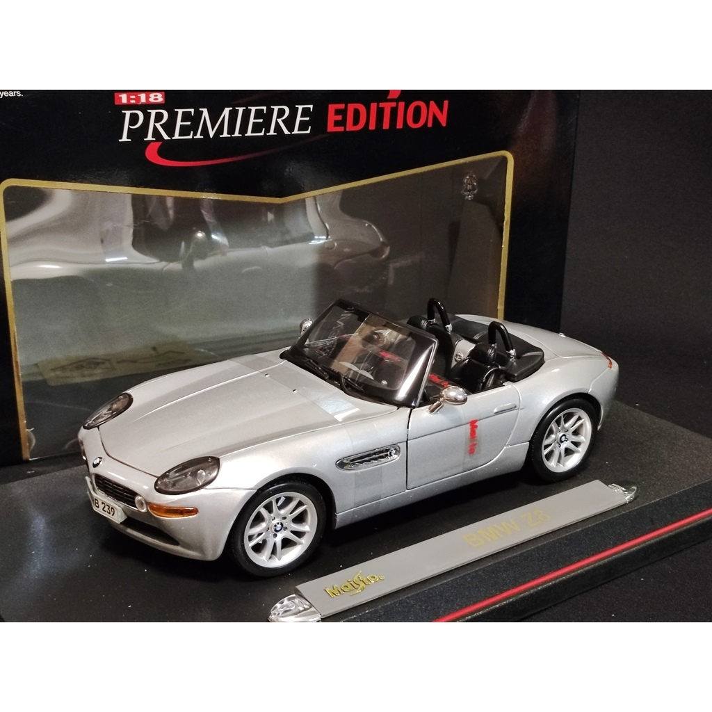 โมเดลรถz8 model BMW Z8 1/18 007 Autoart Kyosho ขนาด สเกล scale 1