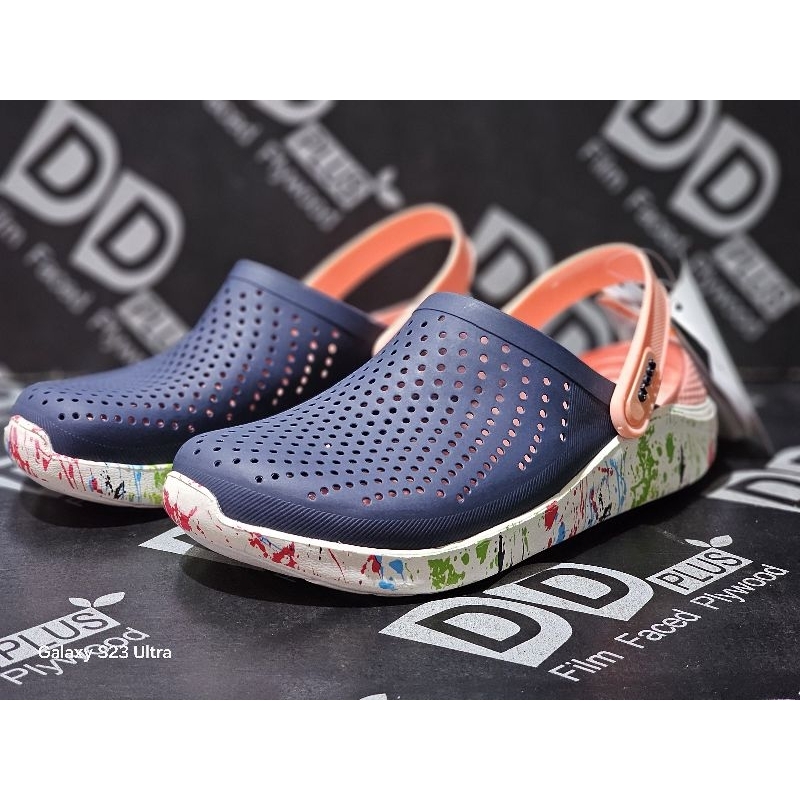Crocs Lite Ride Clog รองเท้าแตะ แบบลำลอง มาใหม่สุดฮิต ใส่ได้ทุกเพศ มี ...
