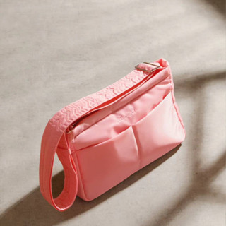 AL&CO | Nylon travel bag in Flamingo Pink