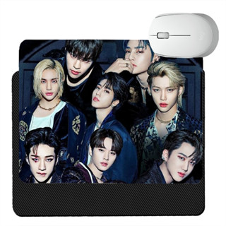 แผ่นรองเมาส์ Mouse Pad แผ่นรองเมาส์พิมพ์ลาย ศิลปินเกาหลี สเตรย์คิดส์ Stray Kids K-pop นักร้องเกาหลี kpop