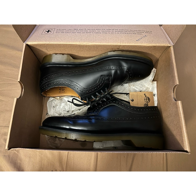 Dr martens 3989 straw best sale